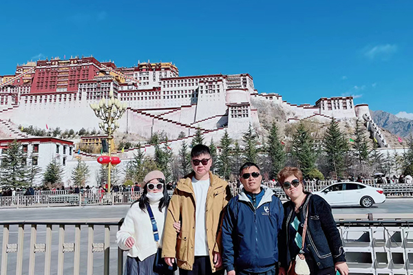 2月份到西藏去旅游适合吗