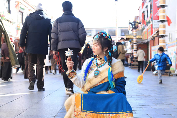 一月份到西藏旅游合适吗