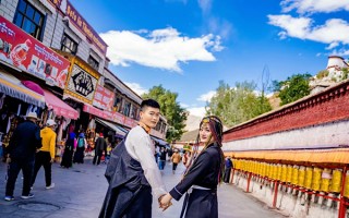 去拉萨旅游7天多少钱？杭州到西藏一周好多钱？