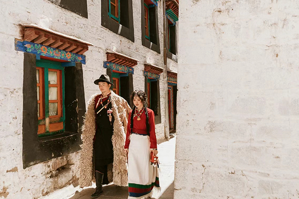 西藏旅游8天费用大约多少